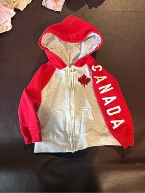 🩷 6 for $20 🩷 Red & Gray 'Canada' Zip Hoodie